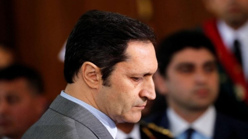علاء مبارك يرد بعنف على منسق الحوار الوطني بعد حديثه عن شقيقه جمال
